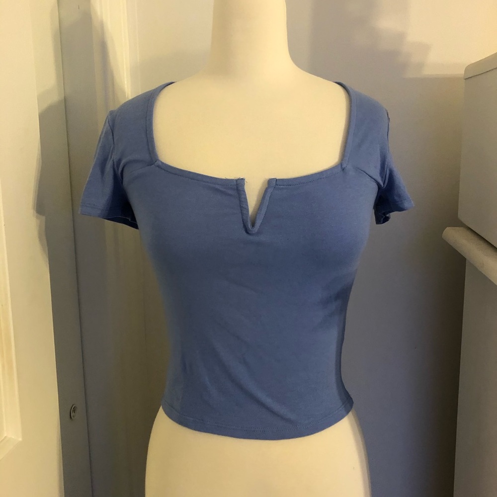 NWT periwinkle top